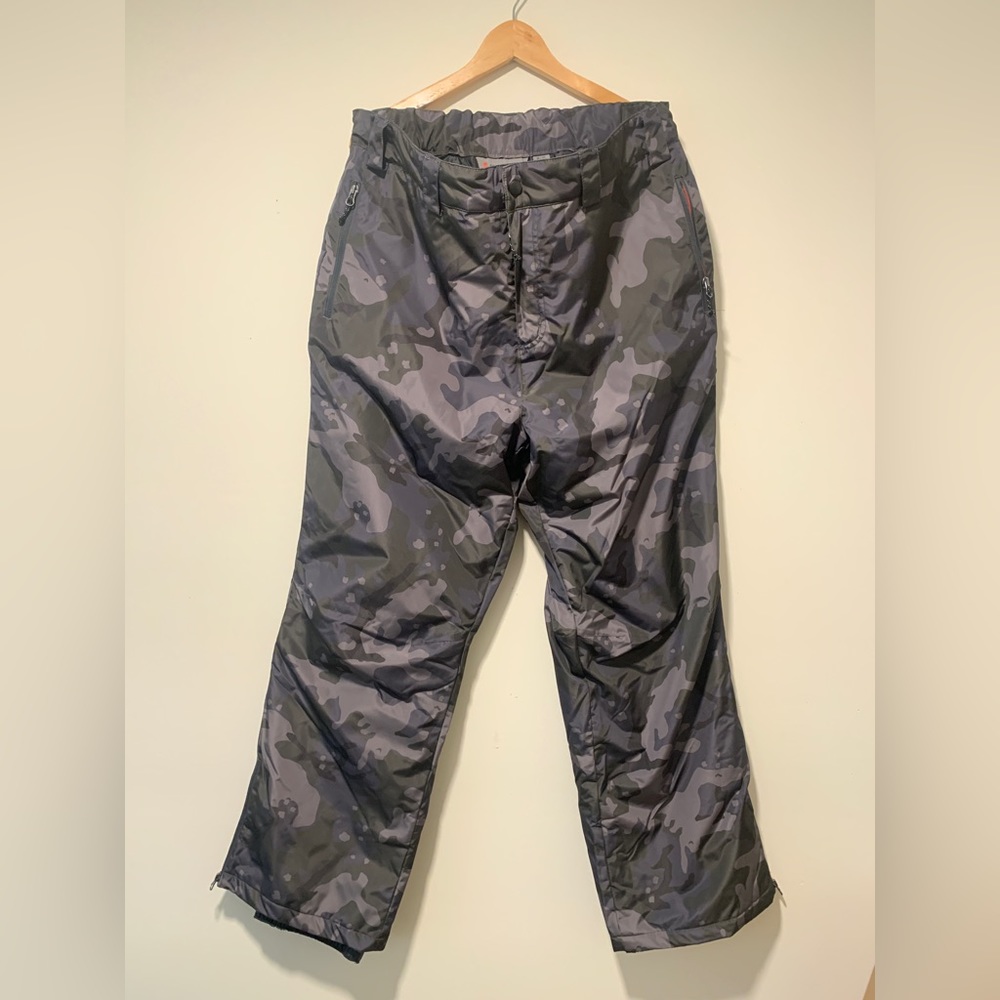 FREE COUNTRY FreeCycle Chill off padded Ski Pants Men's Dark Olive Camo, SZ XL